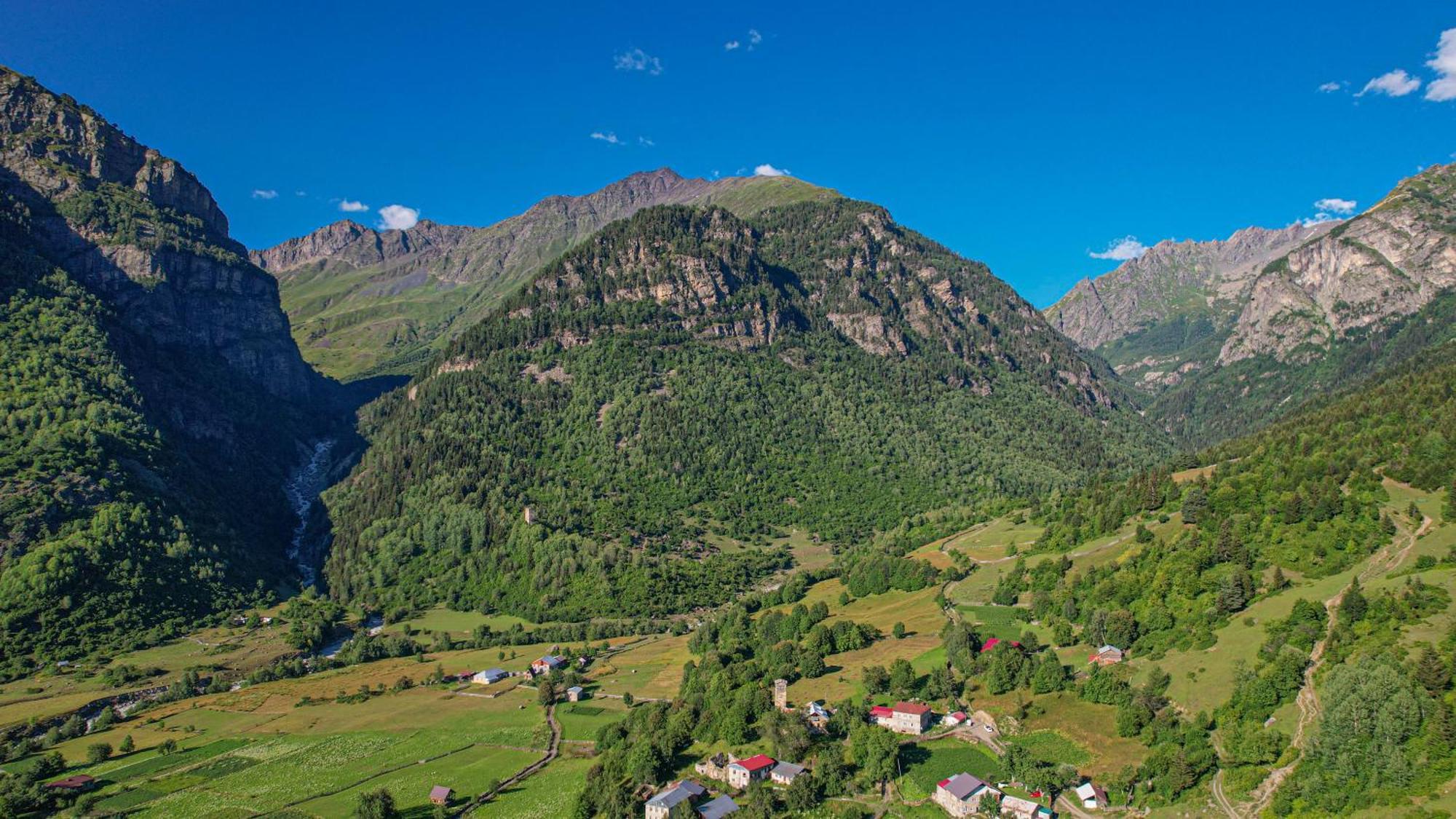 Givi Kakhiani'S Guesthouse Zhabeshi Exteriér fotografie