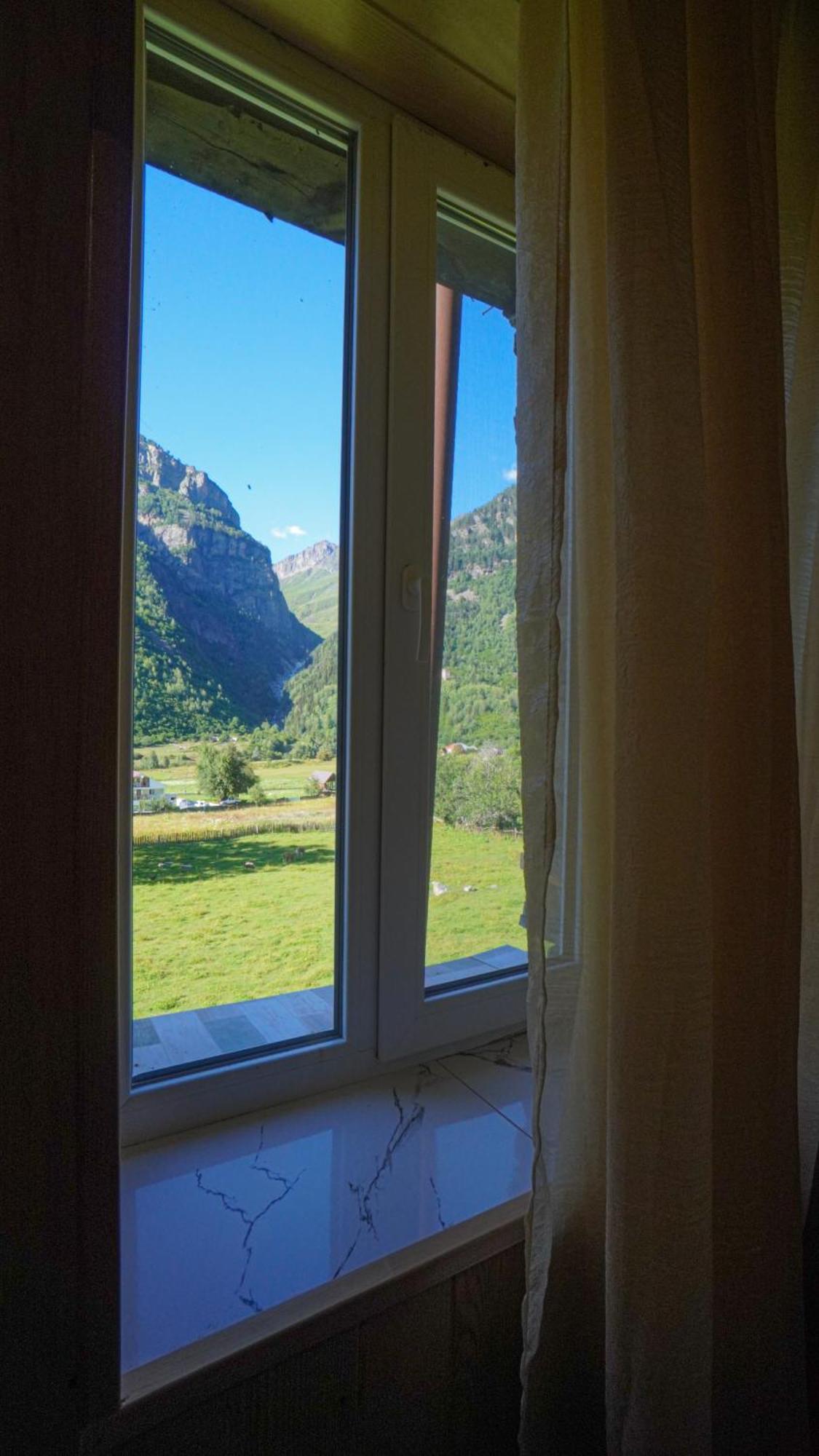 Givi Kakhiani'S Guesthouse Zhabeshi Exteriér fotografie