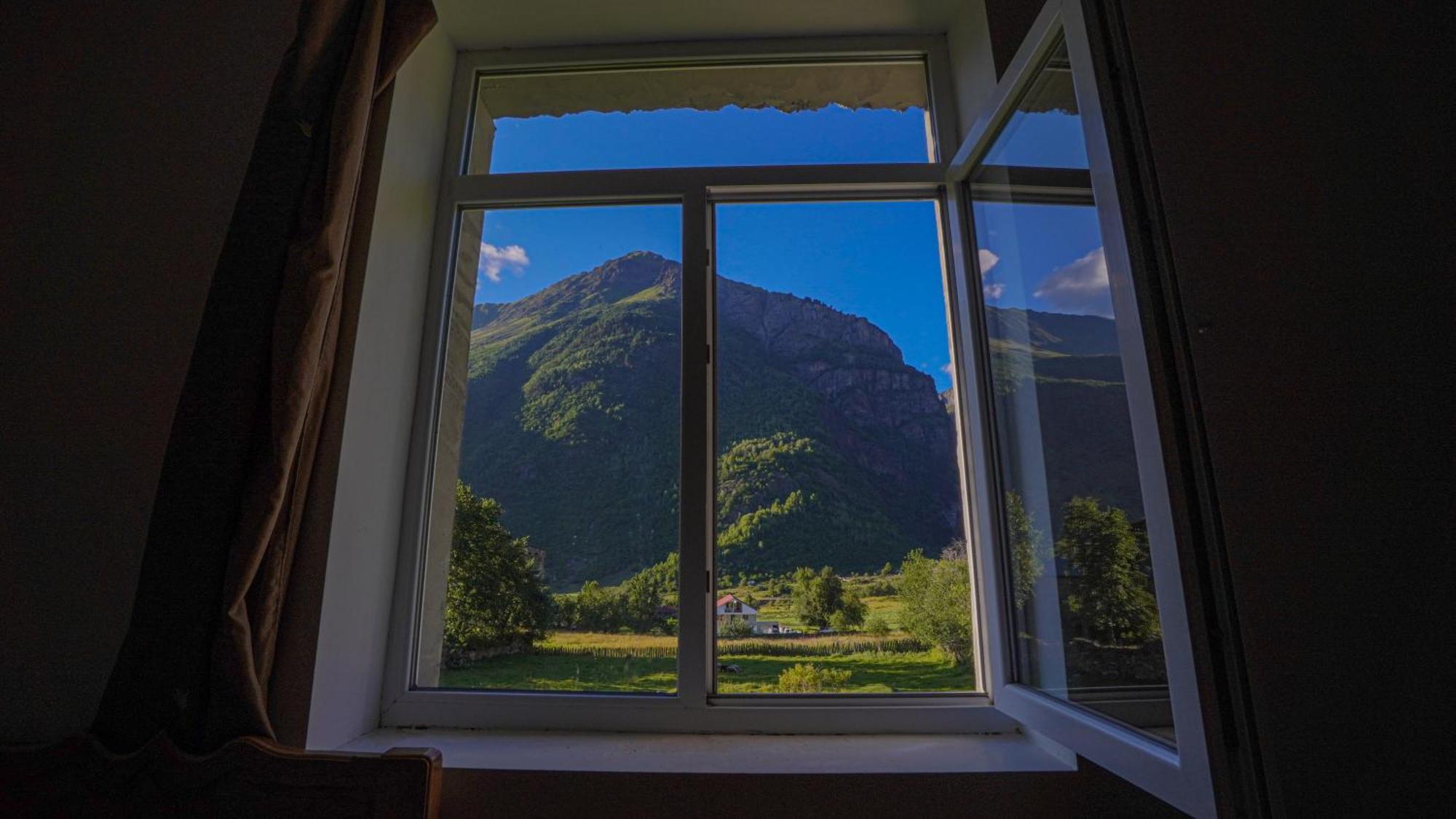 Givi Kakhiani'S Guesthouse Zhabeshi Exteriér fotografie
